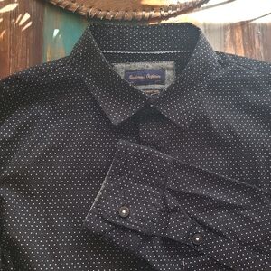 Gentlemen's Outfitters Black and White Dotted Shirt